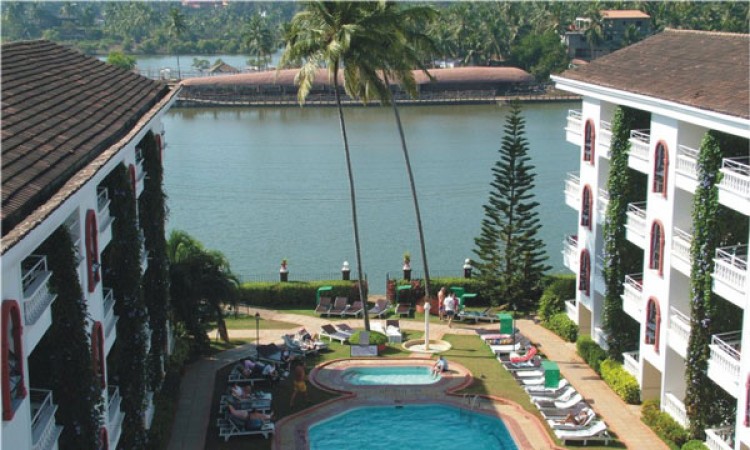 Swimming Pool Swimming Pool