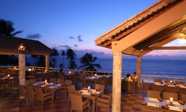 Restaurant - Evening view Restaurant - Evening view