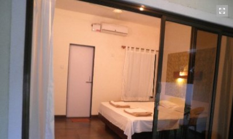 Room Room