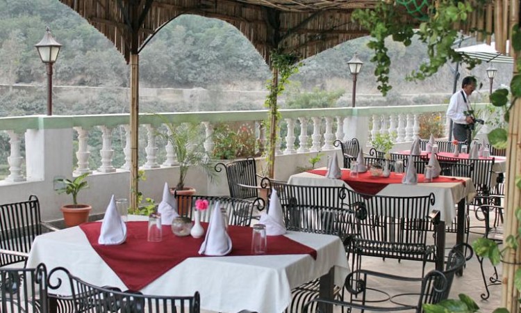 Terrace dining area Terrace dining area