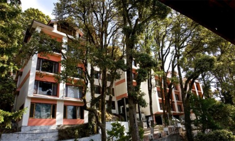 Resort Front View Resort Front View