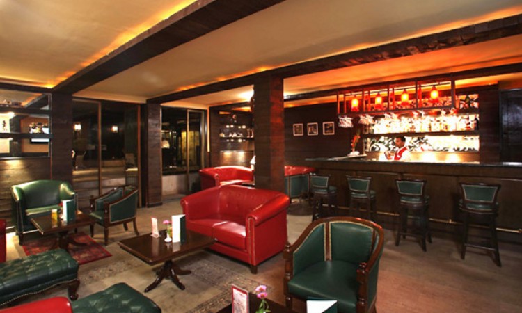 Courtyard Bar Courtyard Bar