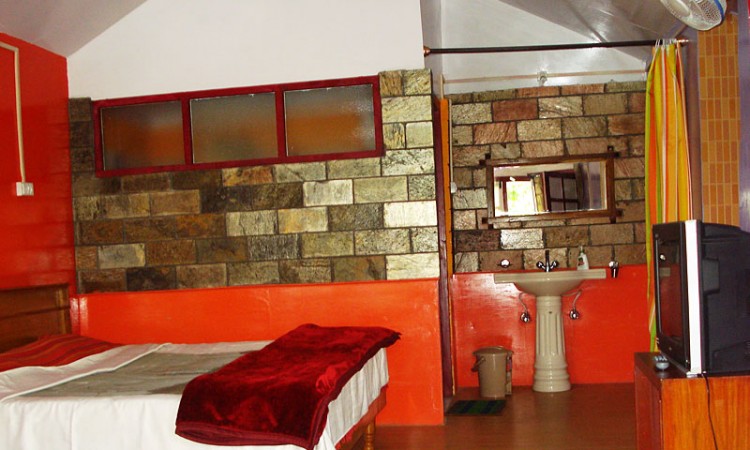 Accommodation Accommodation
