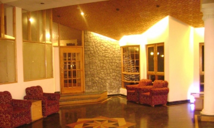 Lobby Area Lobby Area