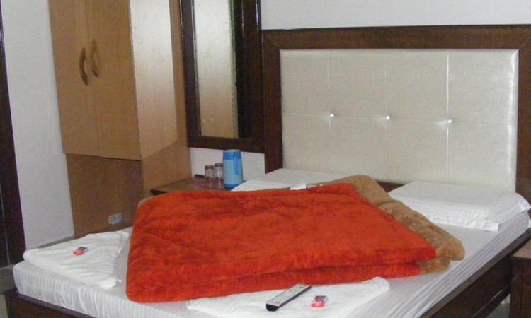 Bedroom Bedroom