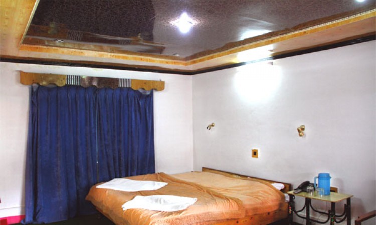 Bedroom Bedroom