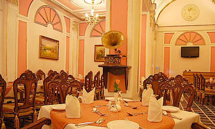 Dining Area Dining Area