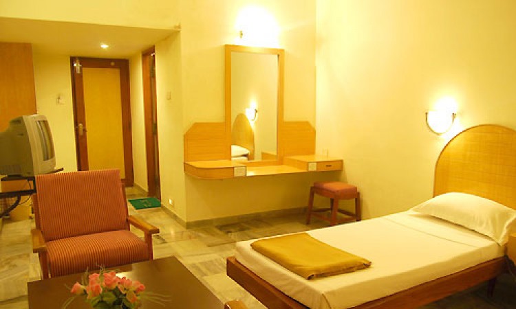 Single Bedroom Single Bedroom