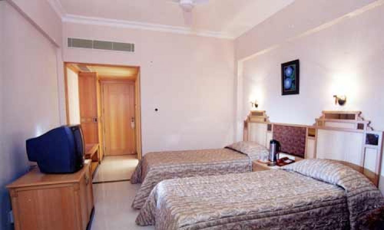 Standard Room Twin Bed Standard Room Twin Bed