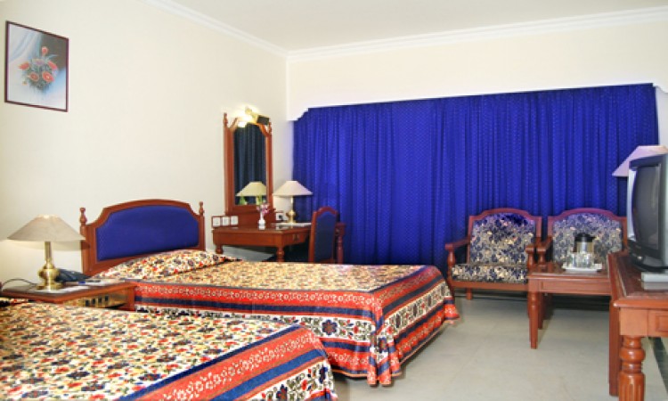 Standard Twin Bed Room Standard Twin Bed Room