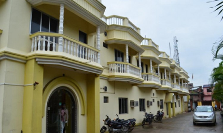 Hotel Outside View Hotel Outside View