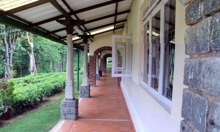 Corridor Corridor