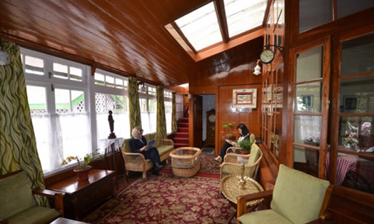 Lobby Lobby