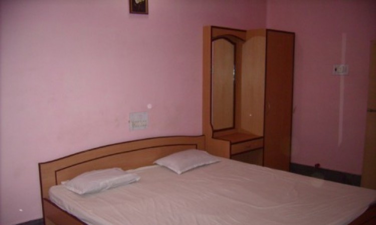 Neat Room Neat Room