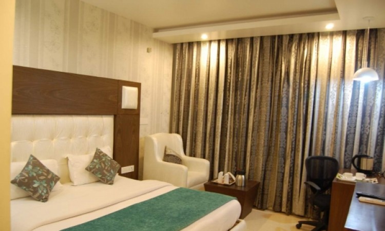 Regal Bedroom Regal Bedroom