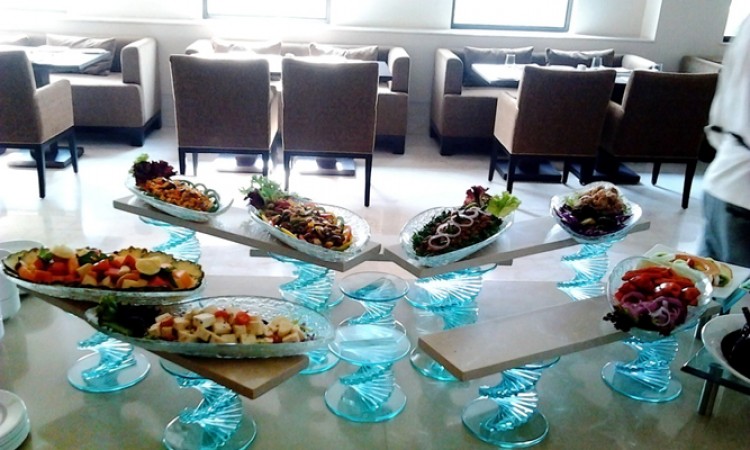 Dining Dining