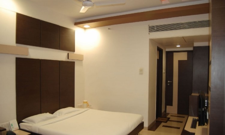 Spacious Room Spacious Room