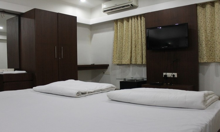 Comfortable Room Comfortable Room