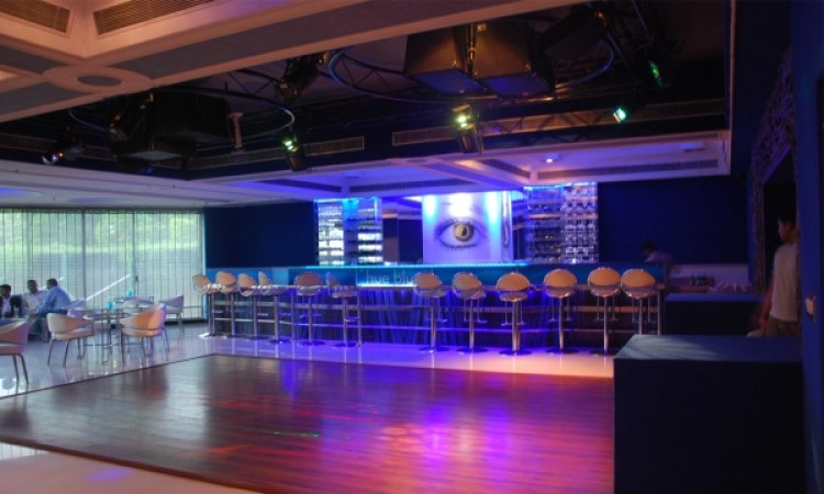 Lounge and Bar Lounge and Bar