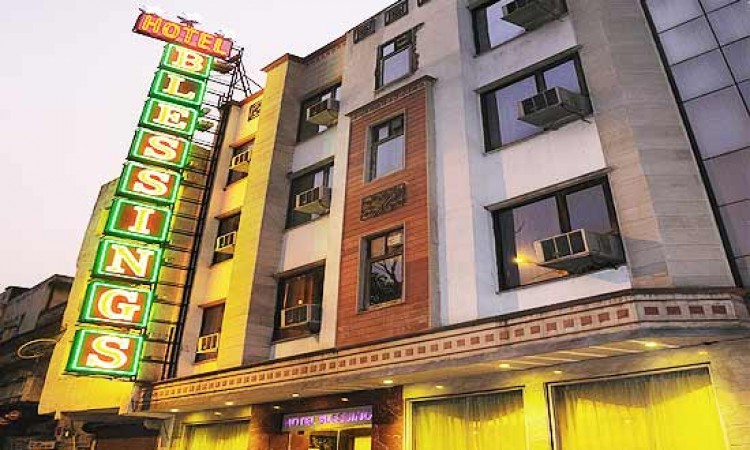 Hotel Exterior View Hotel Exterior View