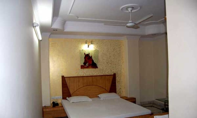 Neat Room Neat Room