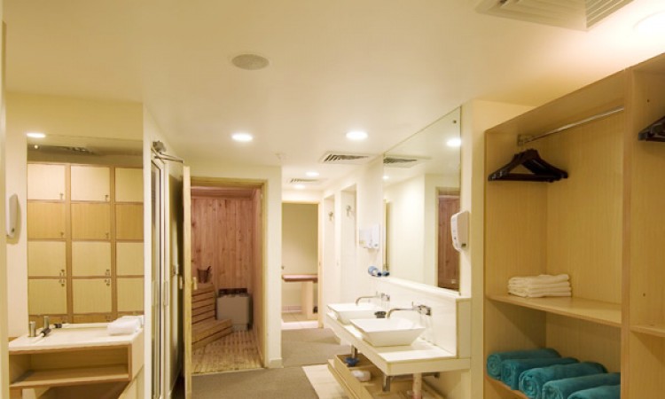 Sauna and Steam Room Sauna and Steam Room
